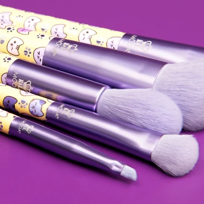 MODA Brush Pretty Paws 5pc Kitty Makeup Brush Kit, Includes Domed Shader, Angle Liner, And Accentuate Makeup Brushes 5 MODA Brush Pretty Paws 5pc Kitty Makeup Brush Kit, Includes Domed Shader, Angle Liner, And Accentuate Makeup Brushes - Image 5