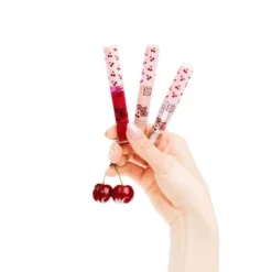 The Beauty Crop Oui Cherie Lip Oil Trio -Stilacare Store GUEST 8b75323a 97e2 4dfe 9b6b 101a94910fa0