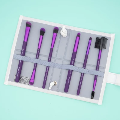 MODA Brush Beautiful Eyes Travel Sized 7pc Flip Kit Makeup Brush Set, Includes Shader, Crease, And Smoky Eye Makeup Brushes 2 MODA Brush Beautiful Eyes Travel Sized 7pc Flip Kit Makeup Brush Set, Includes Shader, Crease, And Smoky Eye Makeup Brushes - Image 2